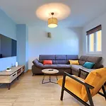 Kosic By Interhome Trget