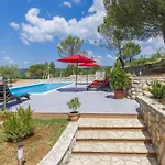 Kosic By Interhome Vakantiehuis Trget