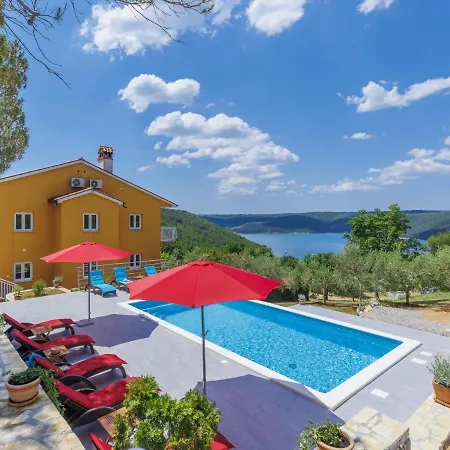 Kosic By Interhome Trget