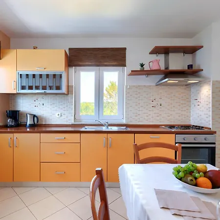 Kosic By Interhome * Trget