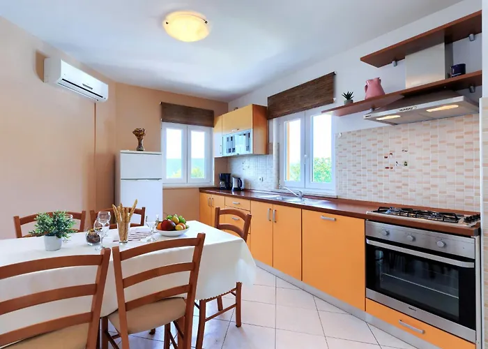 Kosic By Interhome *