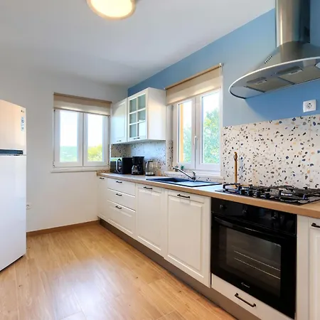 Holiday home Kosic By Interhome Trget